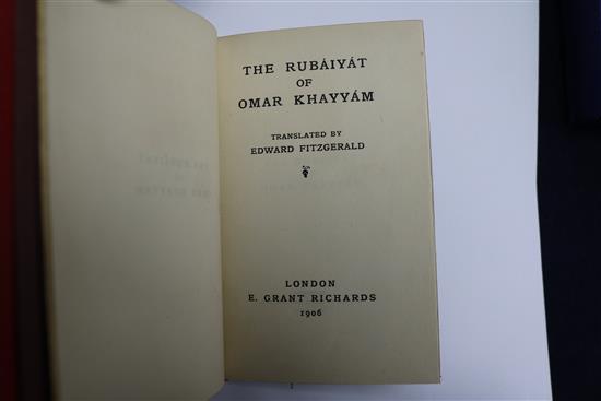 Fine binding - The Rubaiyat of Omar Khayyan, 16mo, with red, blue and cream calf, abstract design, in presentation case